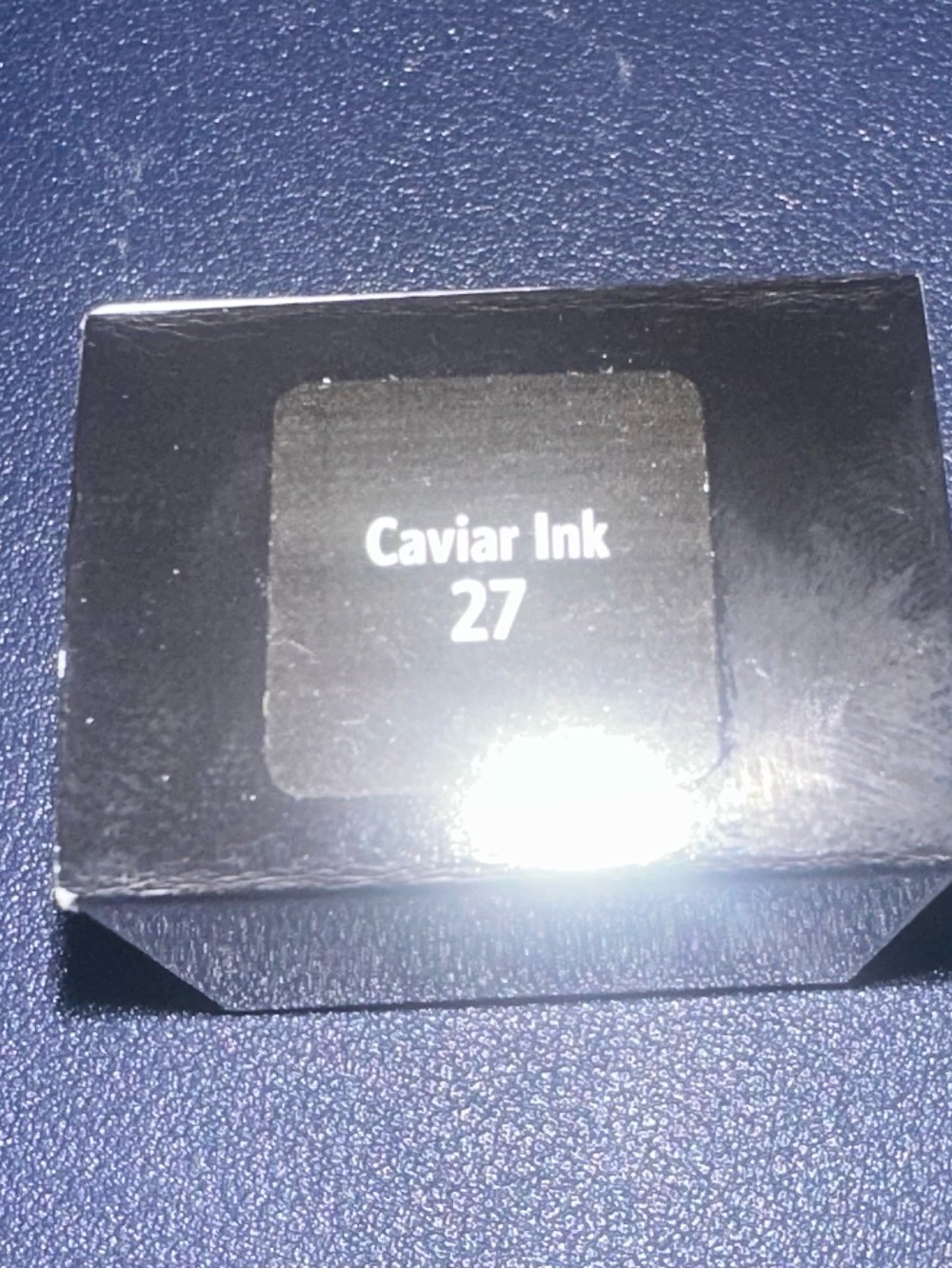 Bobbi Brown Long-Wear Gel Eyeliner - Black - Picture 4 of 4